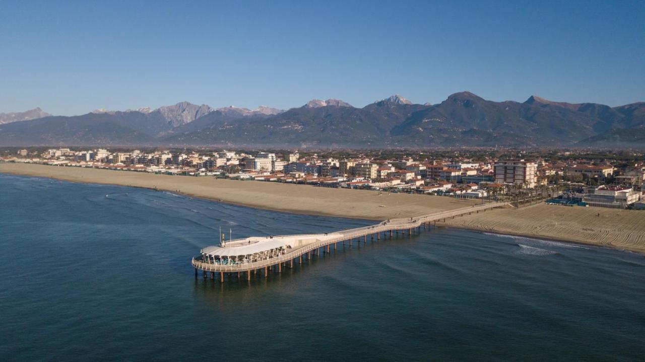 "Libeccio Apartment" Con Garage Privato Lido di Camaiore Ngoại thất bức ảnh