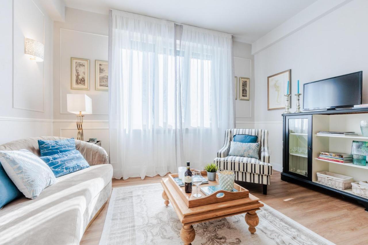 "Libeccio Apartment" Con Garage Privato Lido di Camaiore Ngoại thất bức ảnh